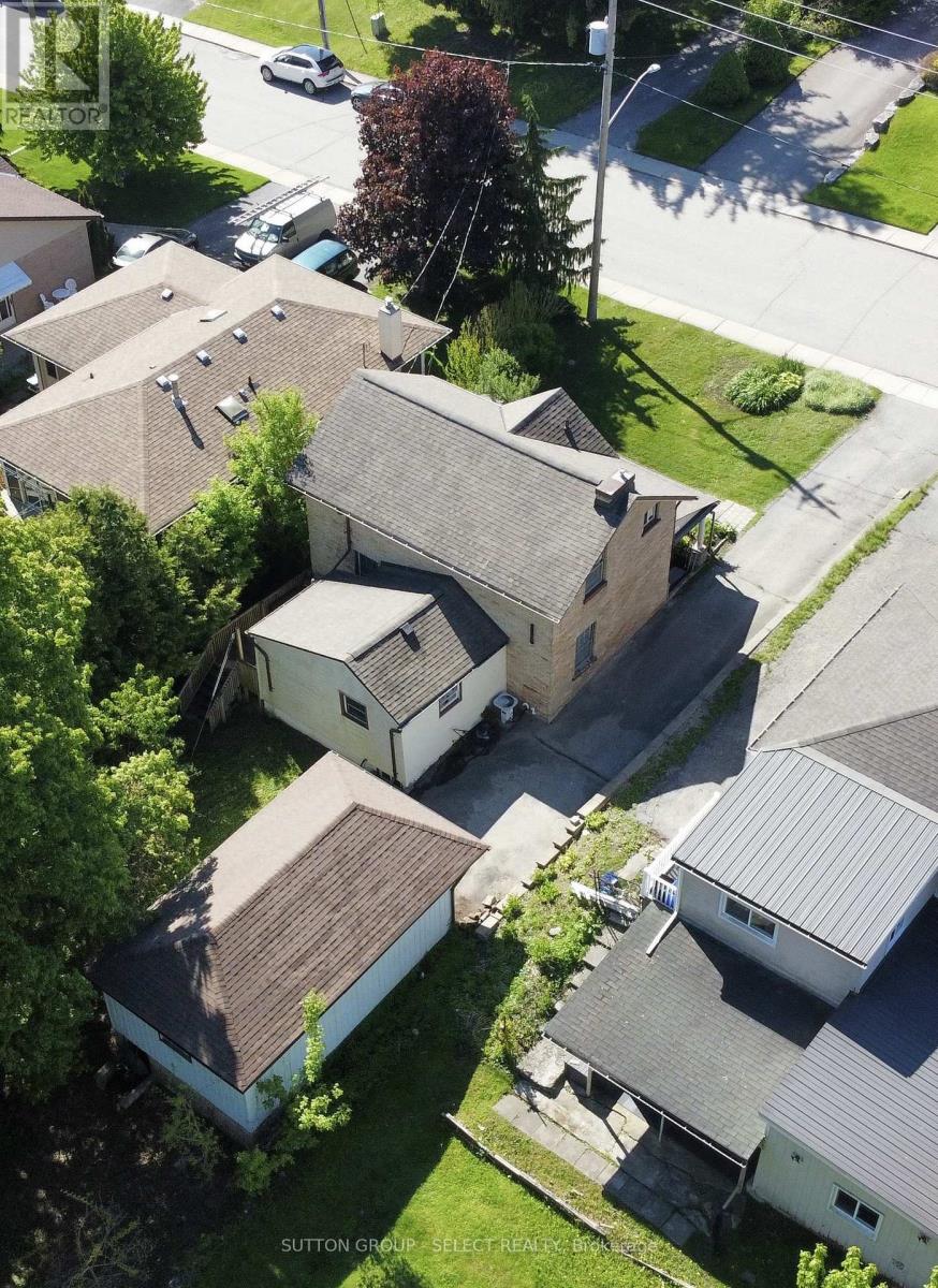 419 Spencer Street E, Woodstock, Ontario  N4S 2H8 - Photo 5 - X12181124