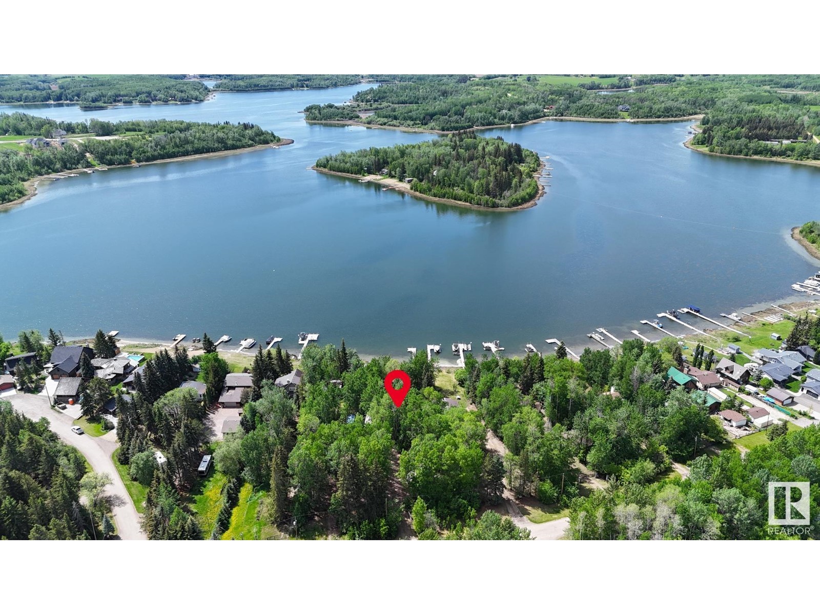 #37 2304 Twp Road 522, Rural Parkland County, Alberta  T7Y 2J7 - Photo 1 - E4439077