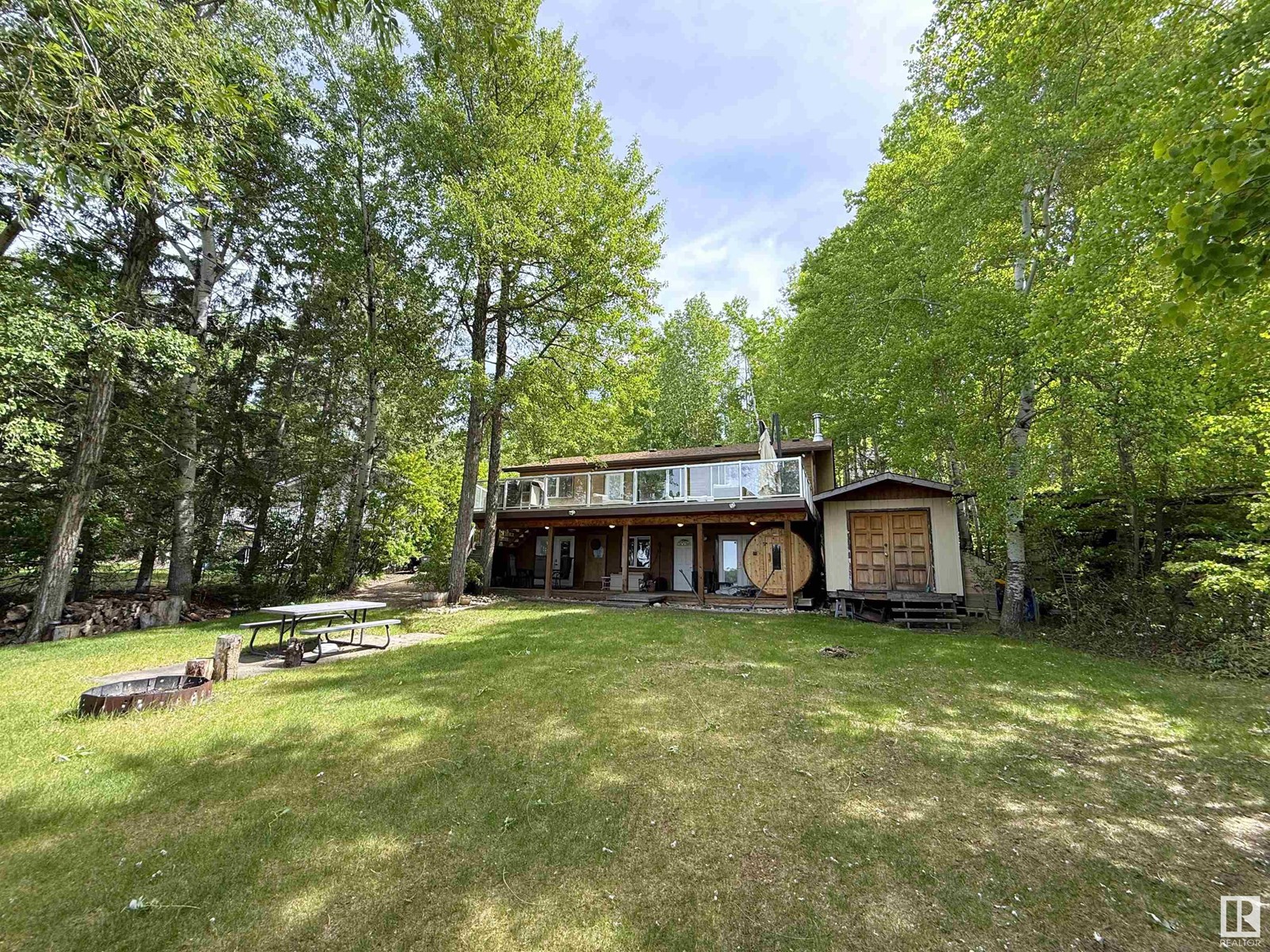 #37 2304 Twp Road 522, Rural Parkland County, Alberta  T7Y 2J7 - Photo 2 - E4439077