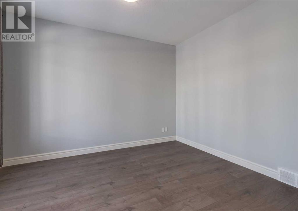 Property at 68 Seton Terrace SE image 5