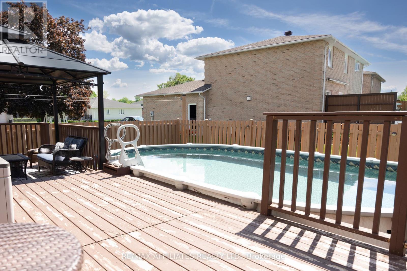 246 Allan Street, Smiths Falls, Ontario  K7A 5E9 - Photo 30 - X12181096