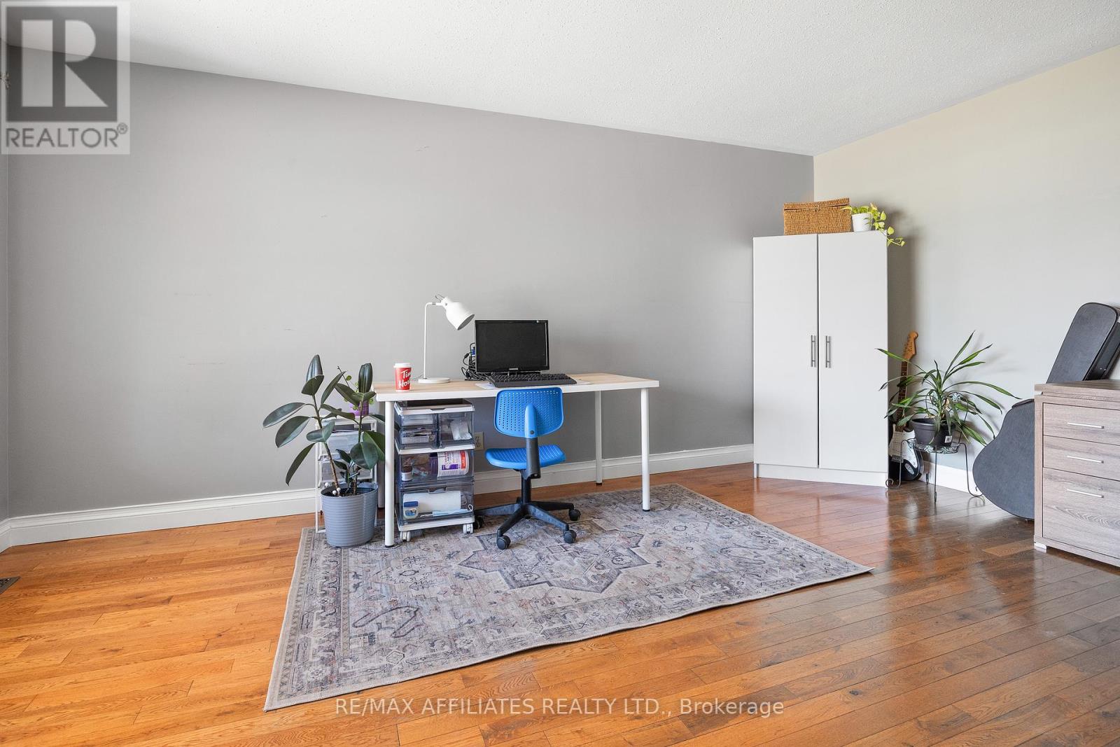 246 Allan Street, Smiths Falls, Ontario  K7A 5E9 - Photo 4 - X12181096