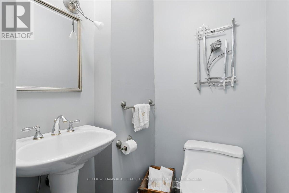 16 - 1393 Royal York Road, Toronto, Ontario  M9A 4Y9 - Photo 18 - W12130705