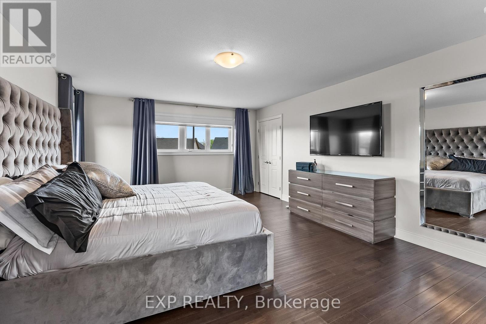 7691 Willey Street, Niagara Falls, Ontario  L2G 0H1 - Photo 24 - X12181095