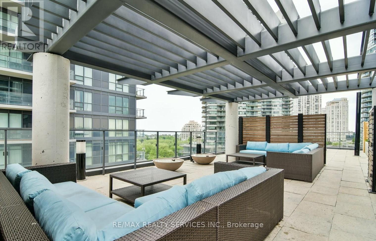 2704 - 2220 Lake Shore Boulevard W, Toronto (Mimico), Ontario  M8V 0C1 - Photo 17 - W12180872