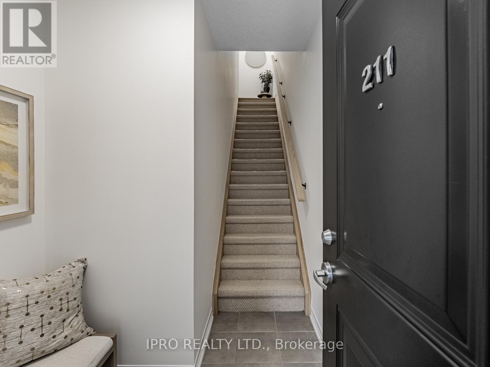 211 - 1206 Main Street E, Milton, Ontario  L9T 9K6 - Photo 3 - W12180934