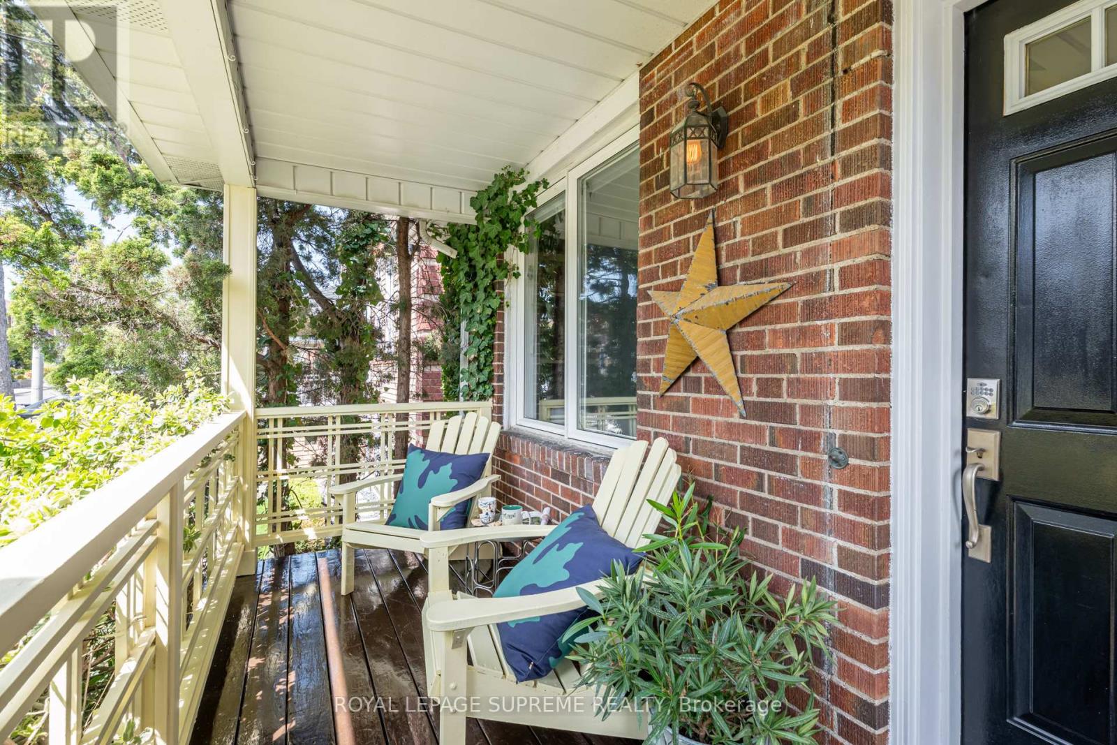 Property at 901 ST CLARENS AVENUE image 4