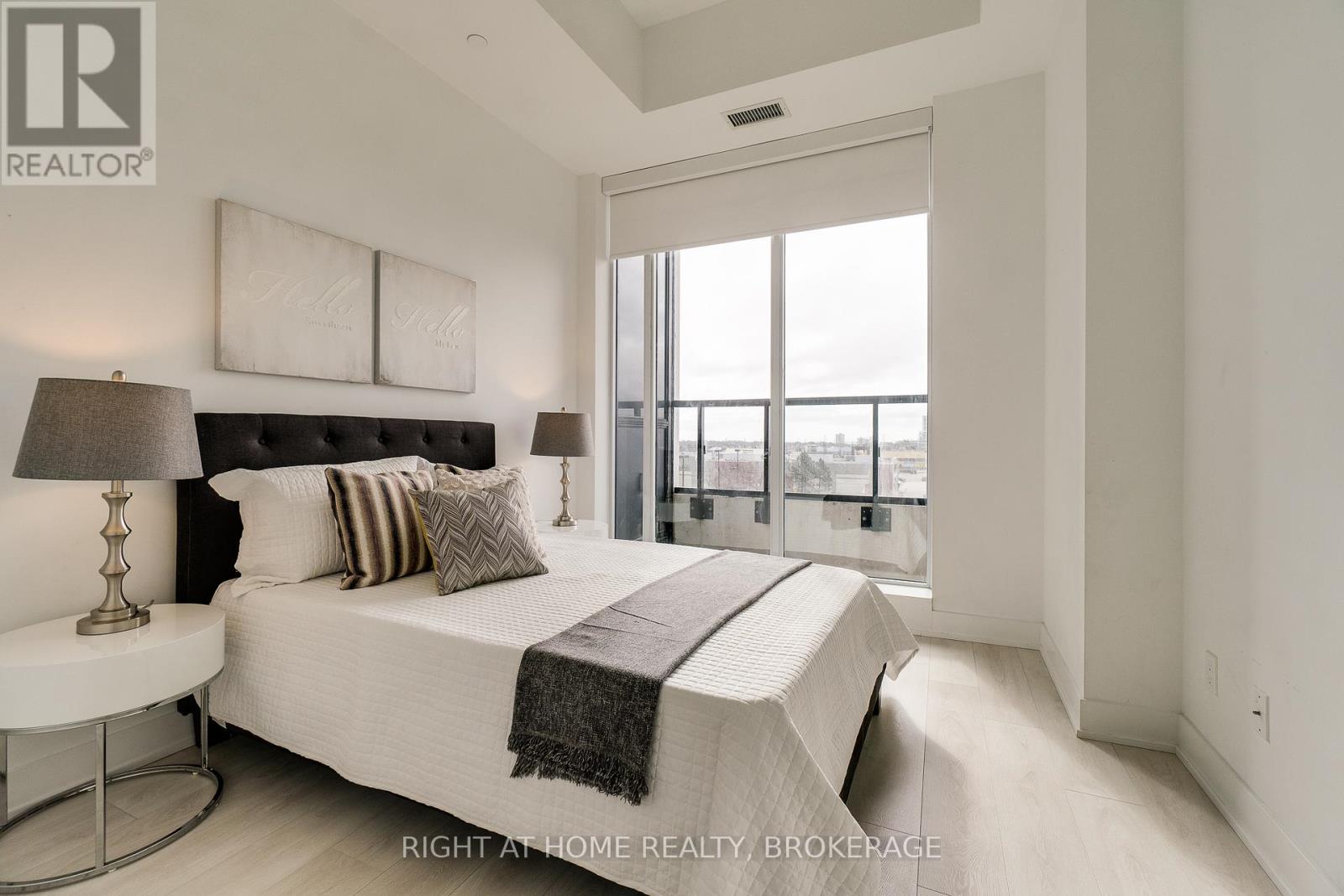345 - 2485 Taunton Road, Oakville, Ontario  L6H 6M3 - Photo 33 - W12180967