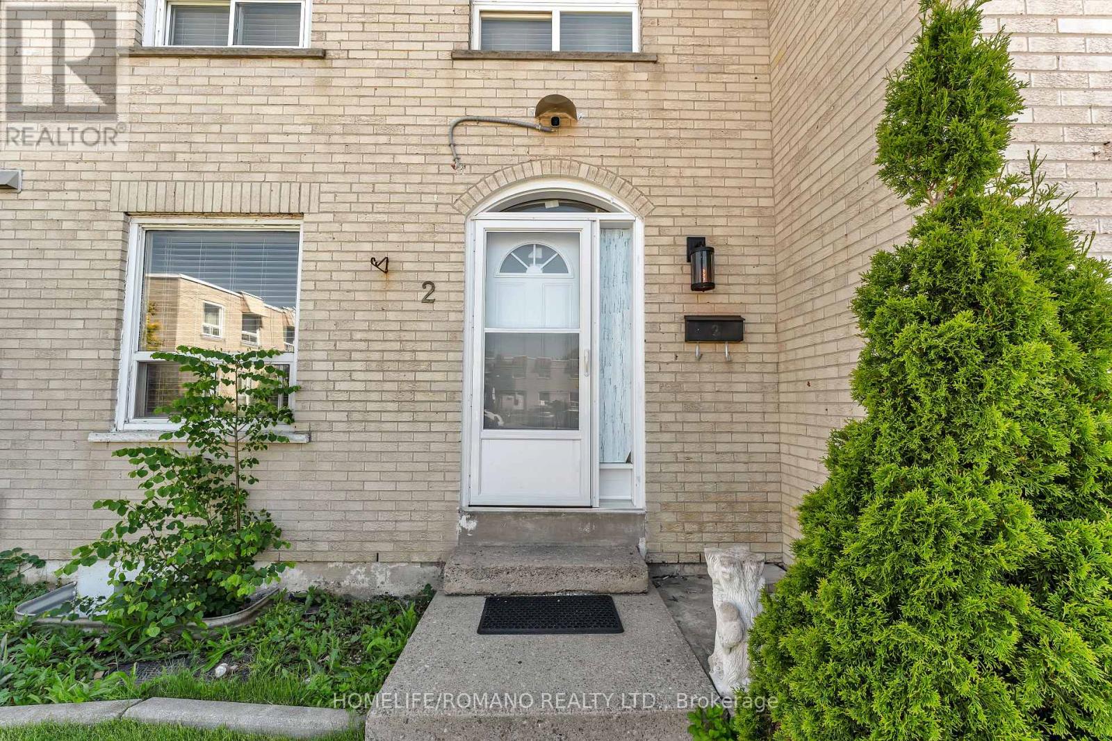 2 - 7440 GOREWAY DRIVE, Mississauga, Ontario