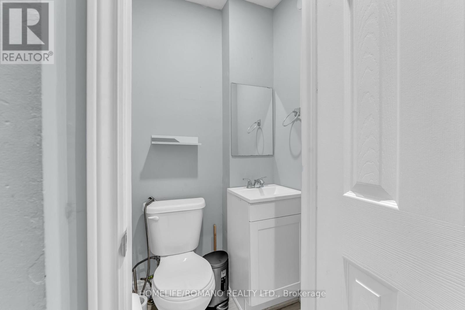 Property at 2 - 7440 GOREWAY DRIVE image 4