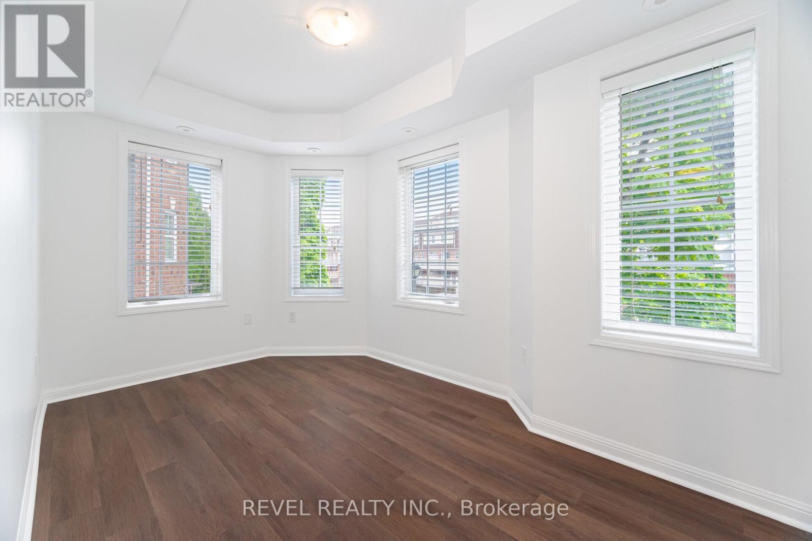 2 - 724 Neighbourhood Circle, Mississauga (Cooksville), Ontario  L5B 0B3 - Photo 20 - W12181038