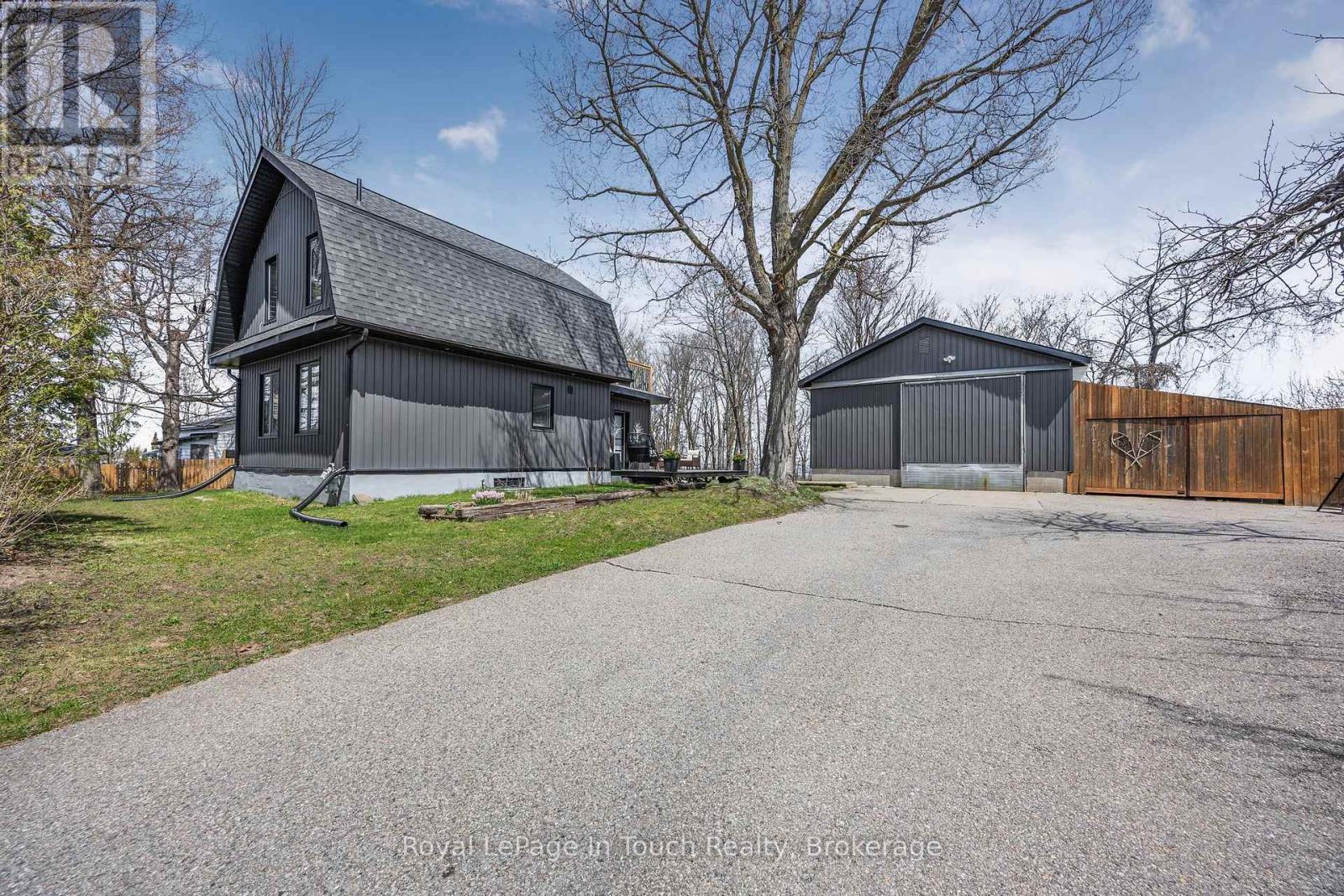 381 Olive Street, Midland, Ontario  L4R 2R4 - Photo 3 - S12181069