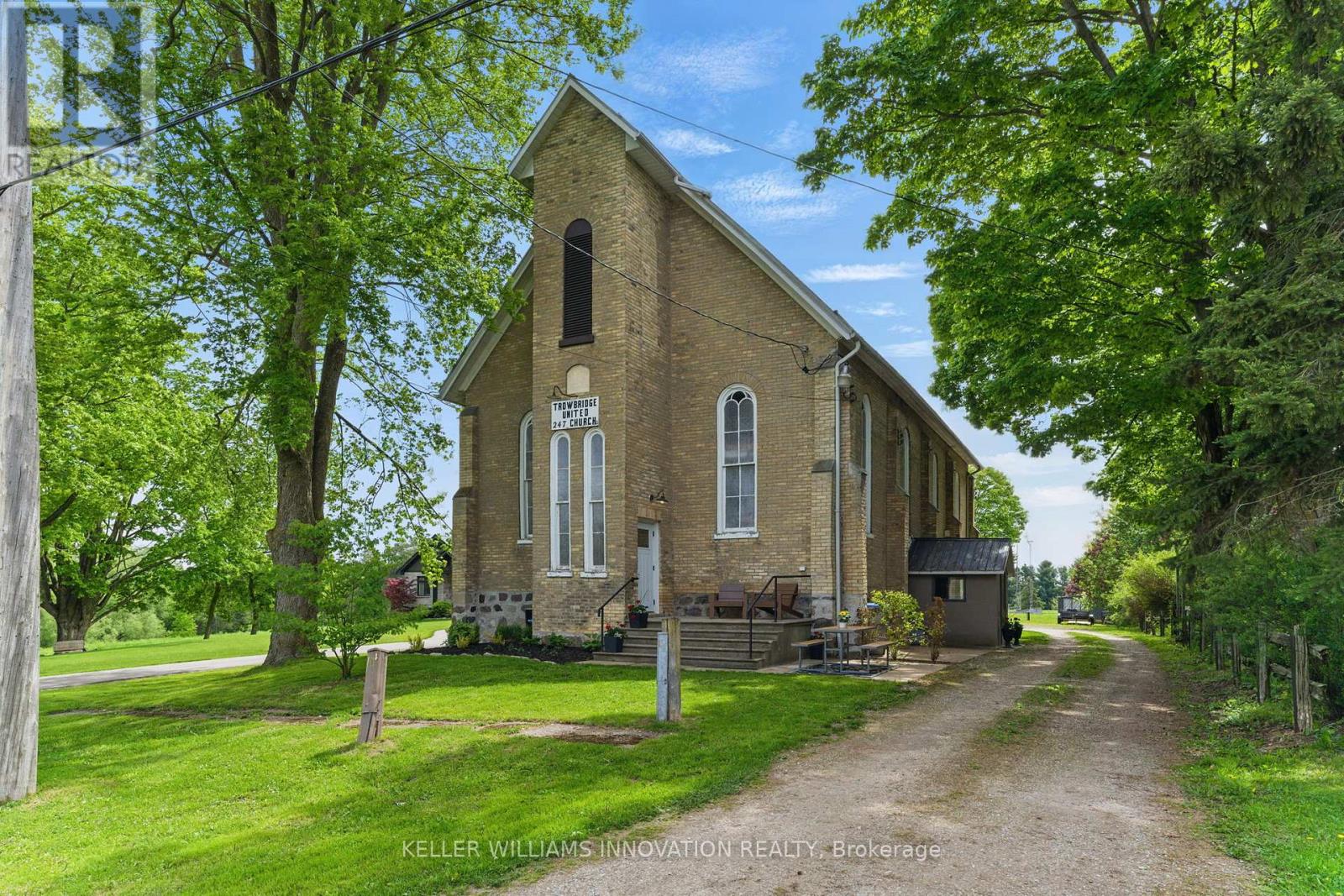 247 West Street, North Perth, Ontario  N4W 0L8 - Photo 3 - X12180899