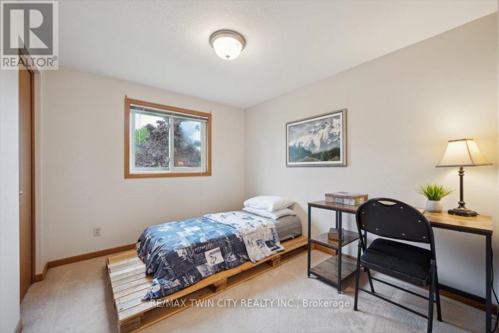 2 Cora Drive, Kitchener, Ontario  N2N 3C6 - Photo 26 - X12180918