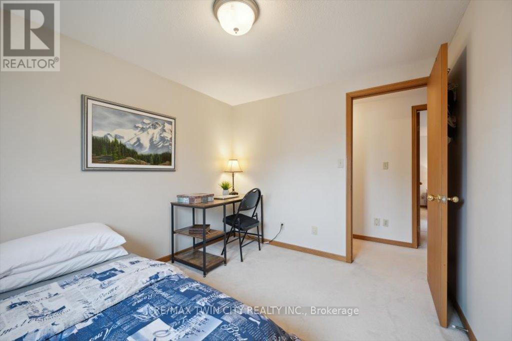 2 Cora Drive, Kitchener, Ontario  N2N 3C6 - Photo 27 - X12180918