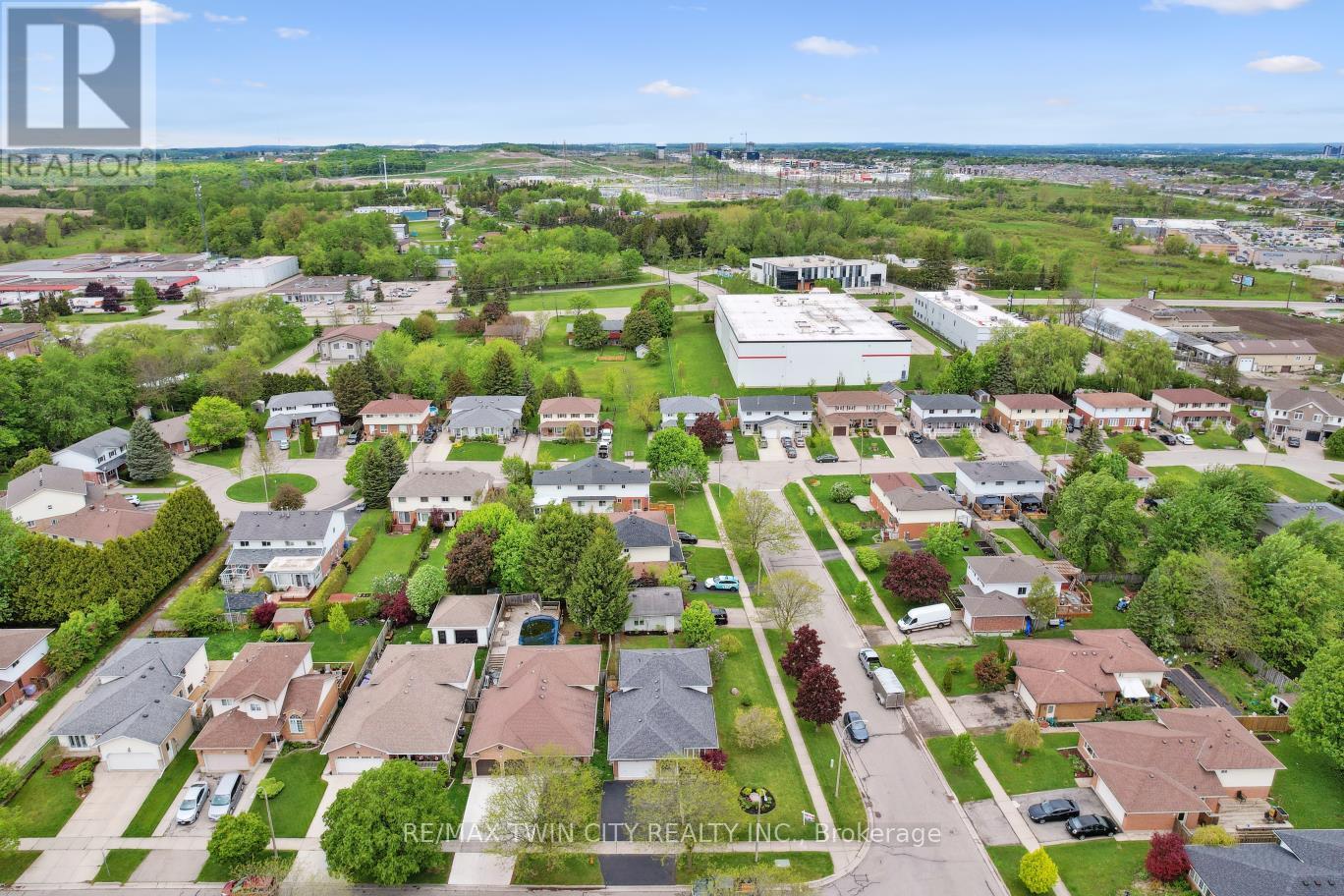2 Cora Drive, Kitchener, Ontario  N2N 3C6 - Photo 45 - X12180918