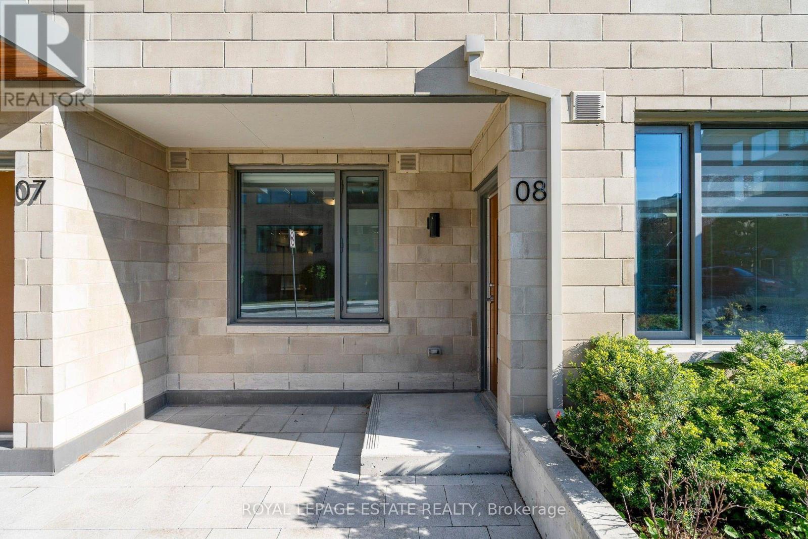 Property at TH8 - 175 PEARS AVENUE image 2