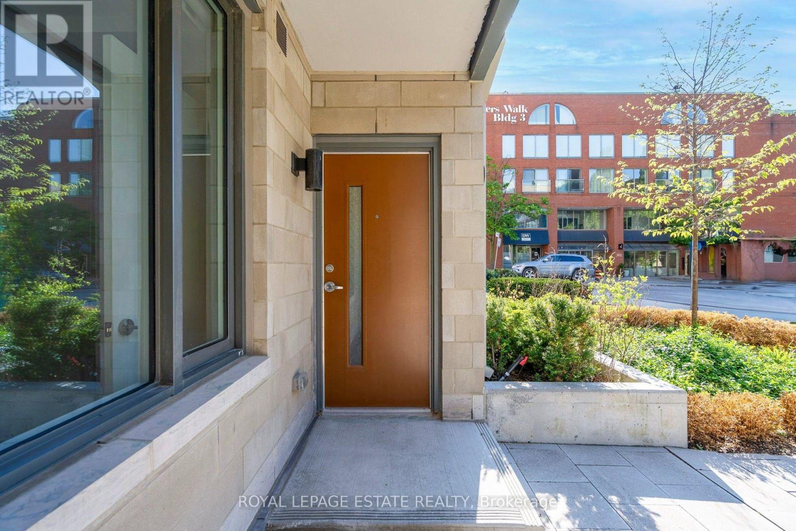 Property at TH8 - 175 PEARS AVENUE image 3