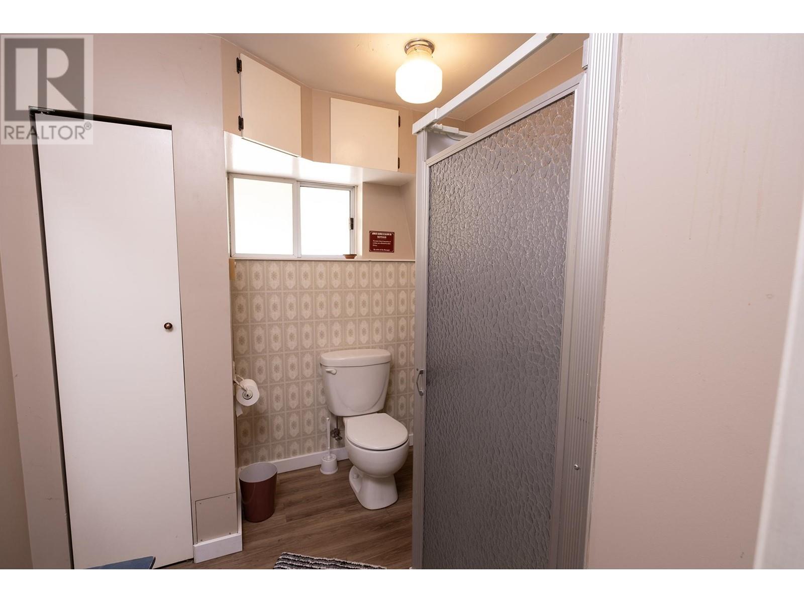 1238 Gower Point Road, Gibsons, British Columbia  V0N 1V3 - Photo 17 - R3008703