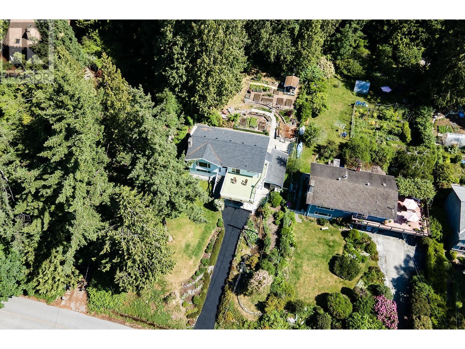 1238 Gower Point Road, Gibsons, British Columbia  V0N 1V3 - Photo 33 - R3008703