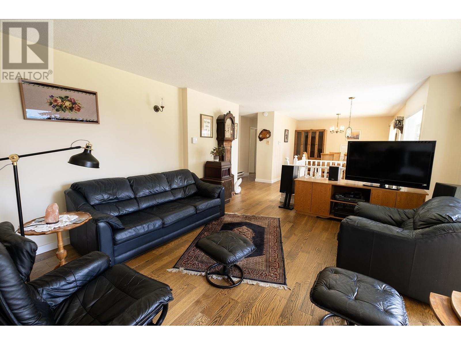 Property at 1238 GOWER POINT ROAD image 4