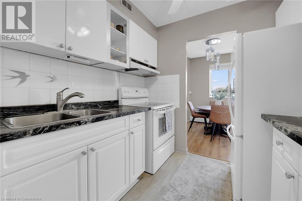 198 Scott Street Unit# 220, St. Catharines, Ontario  L2N 5T3 - Photo 11 - 40734963