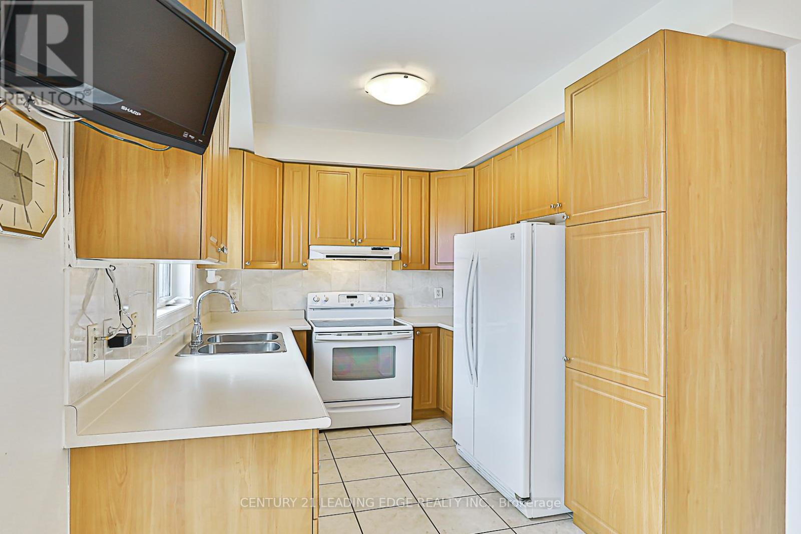 201 Terra Road, Vaughan, Ontario  L4L 3J4 - Photo 15 - N12175568