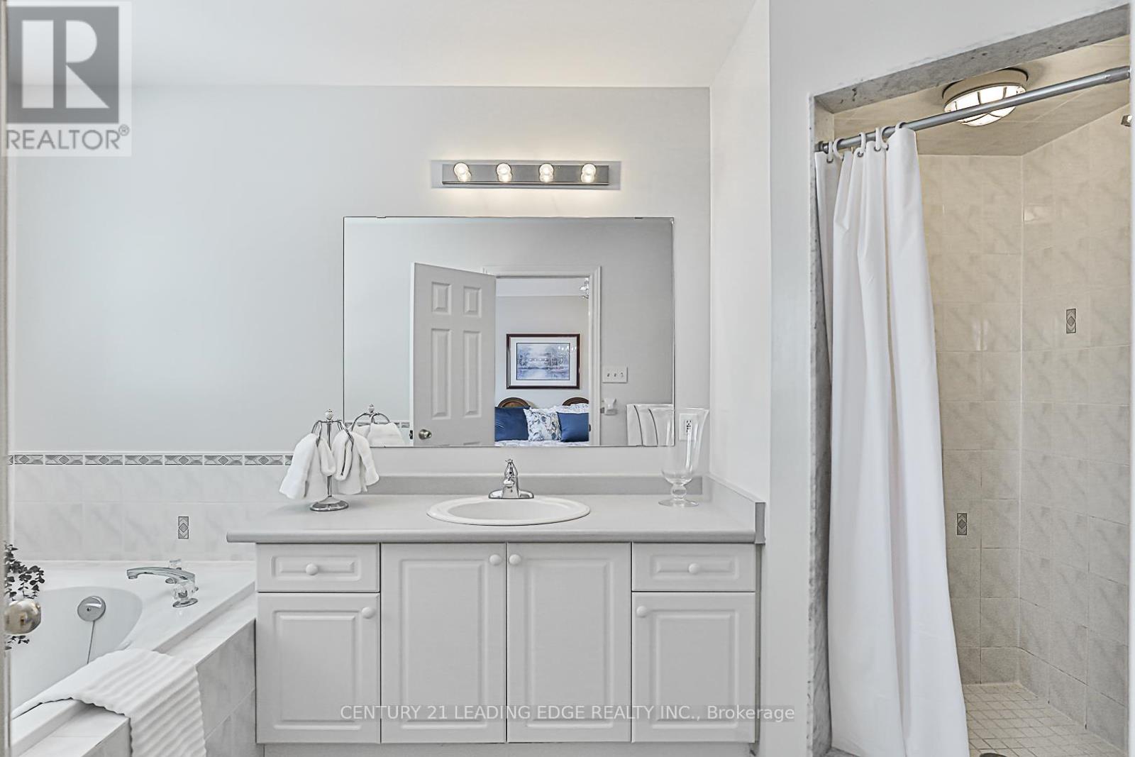 201 Terra Road, Vaughan, Ontario  L4L 3J4 - Photo 29 - N12175568