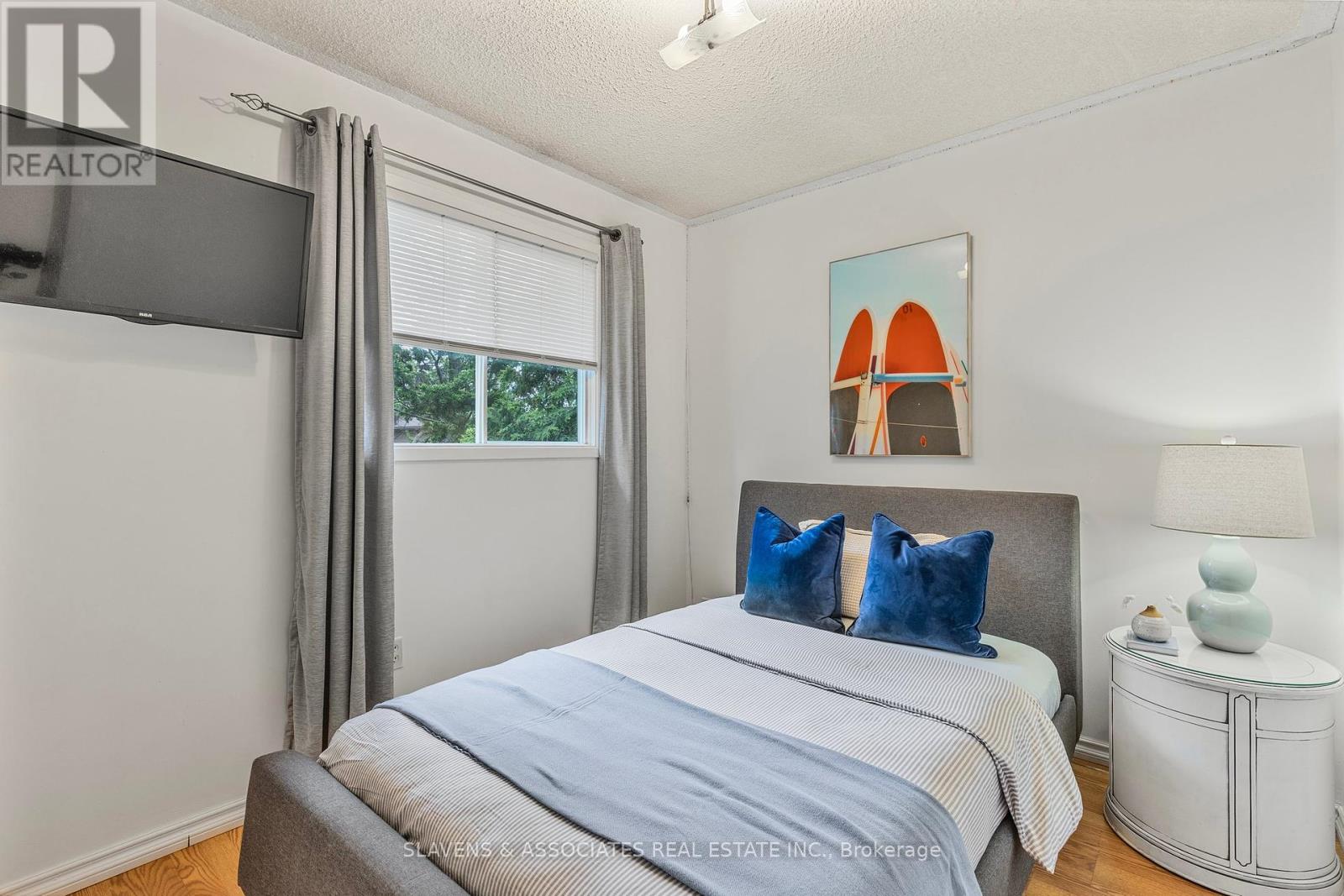 37 Vodden Street W, Brampton, Ontario  L6X 2W6 - Photo 22 - W12180887