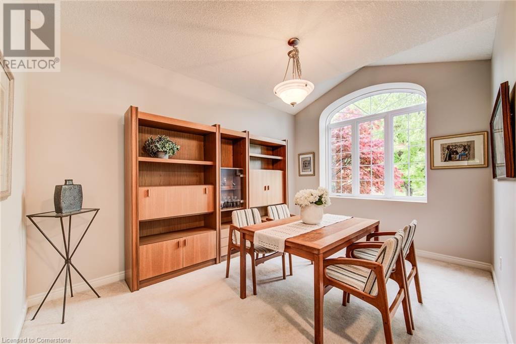 415 Lake Louise Boulevard, Waterloo, Ontario N2V 2K4 - Photo 7 - 40734537