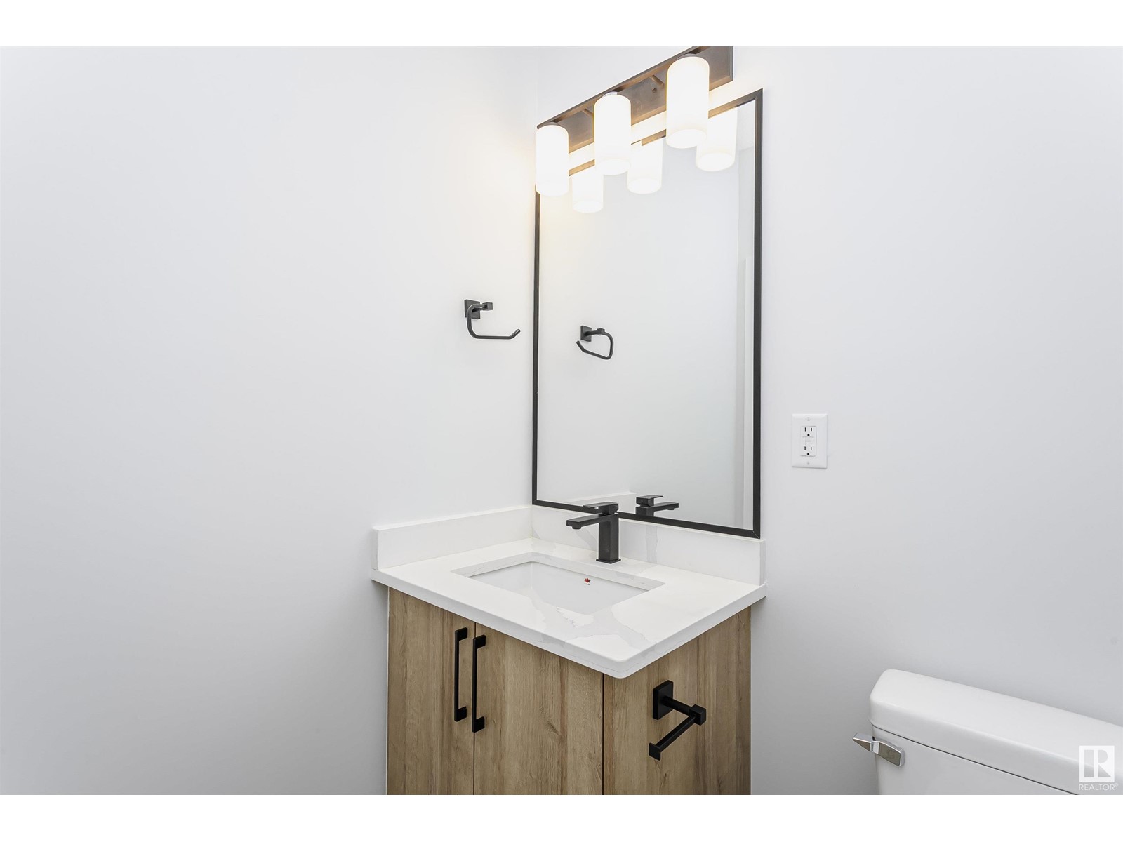 10332 77 St Nw, Edmonton, Alberta  T6A 3C3 - Photo 19 - E4439087