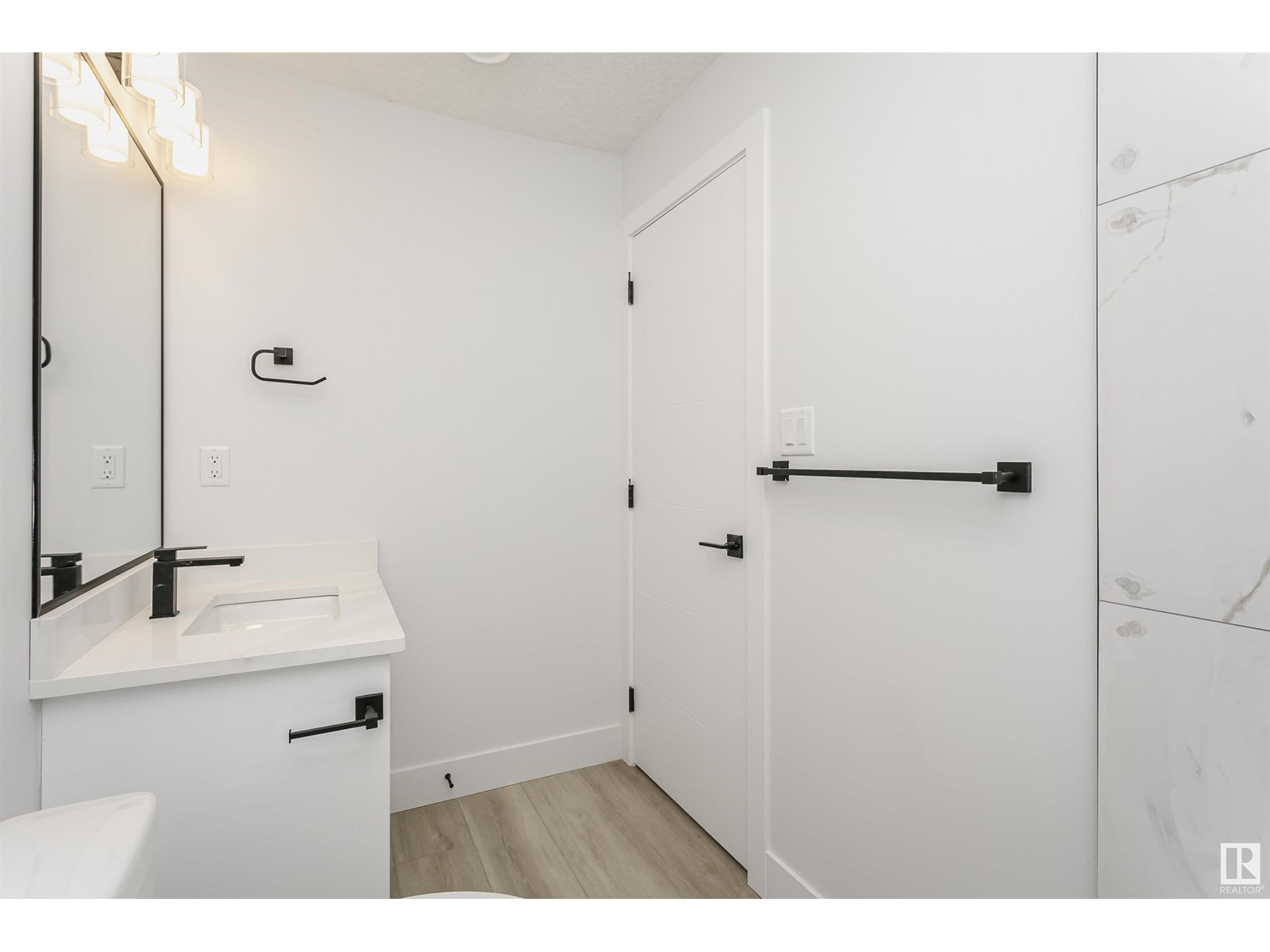 10332 77 St Nw, Edmonton, Alberta  T6A 3C3 - Photo 42 - E4439087
