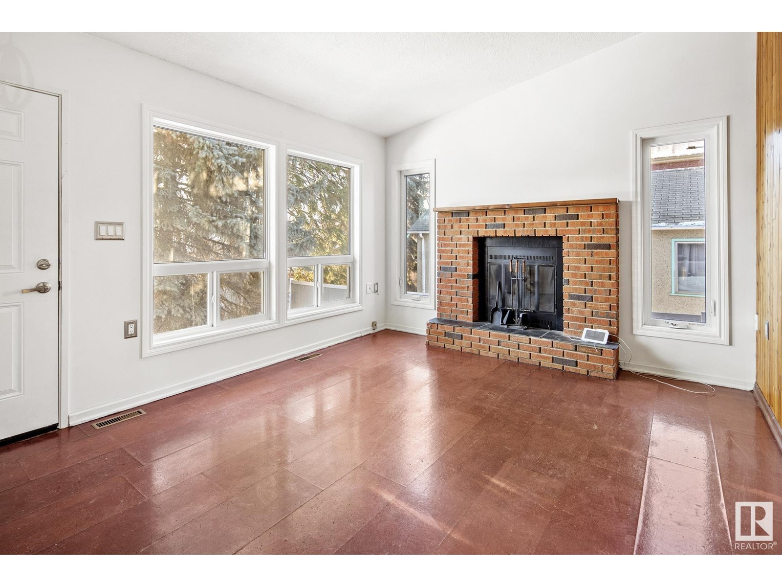 12724 117 St Nw, Edmonton, Alberta  T5E 5J5 - Photo 12 - E4429440