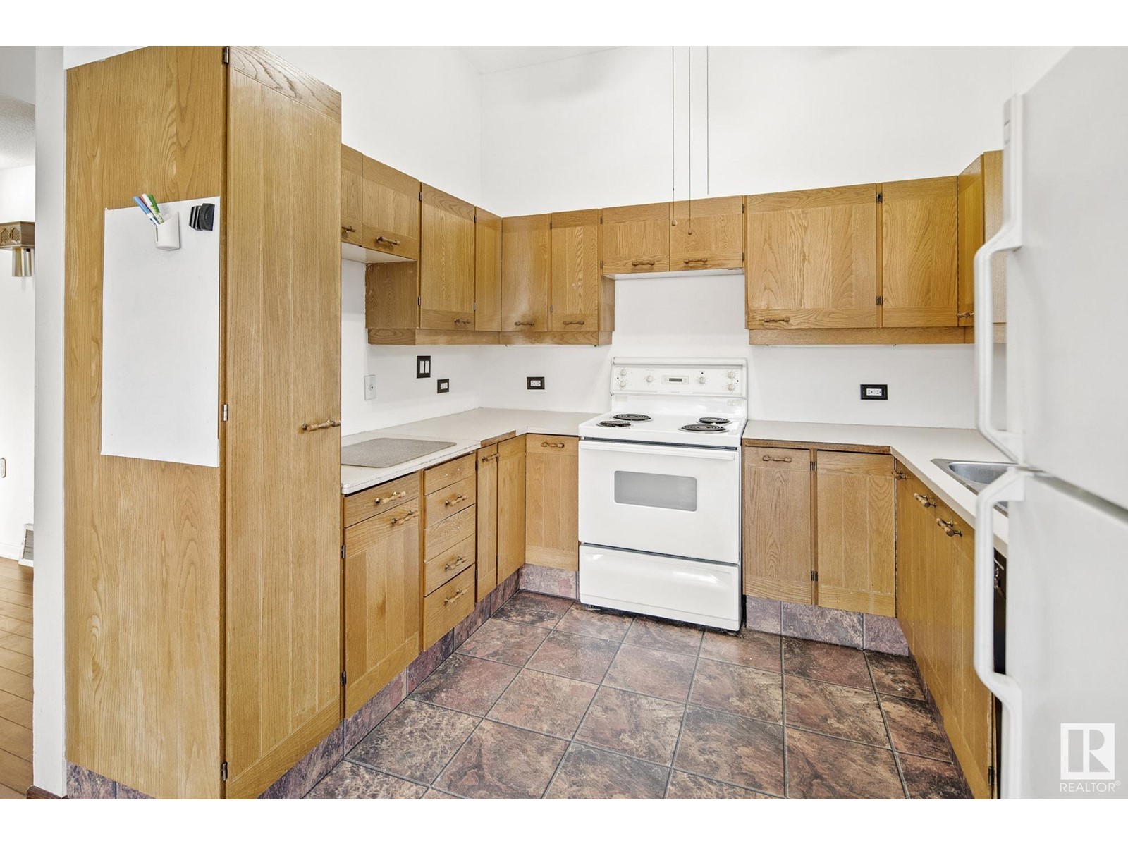 12724 117 St Nw, Edmonton, Alberta  T5E 5J5 - Photo 7 - E4429440