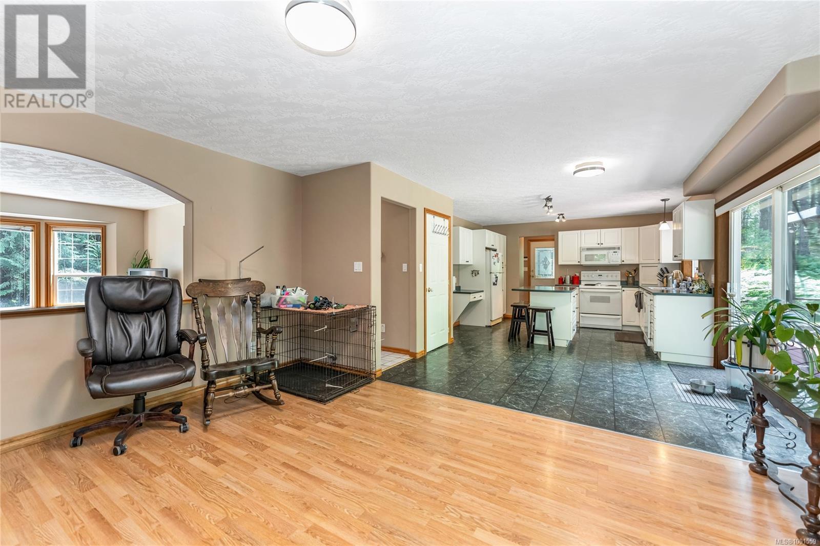 Property at 1850 Lakewood Rd image 1