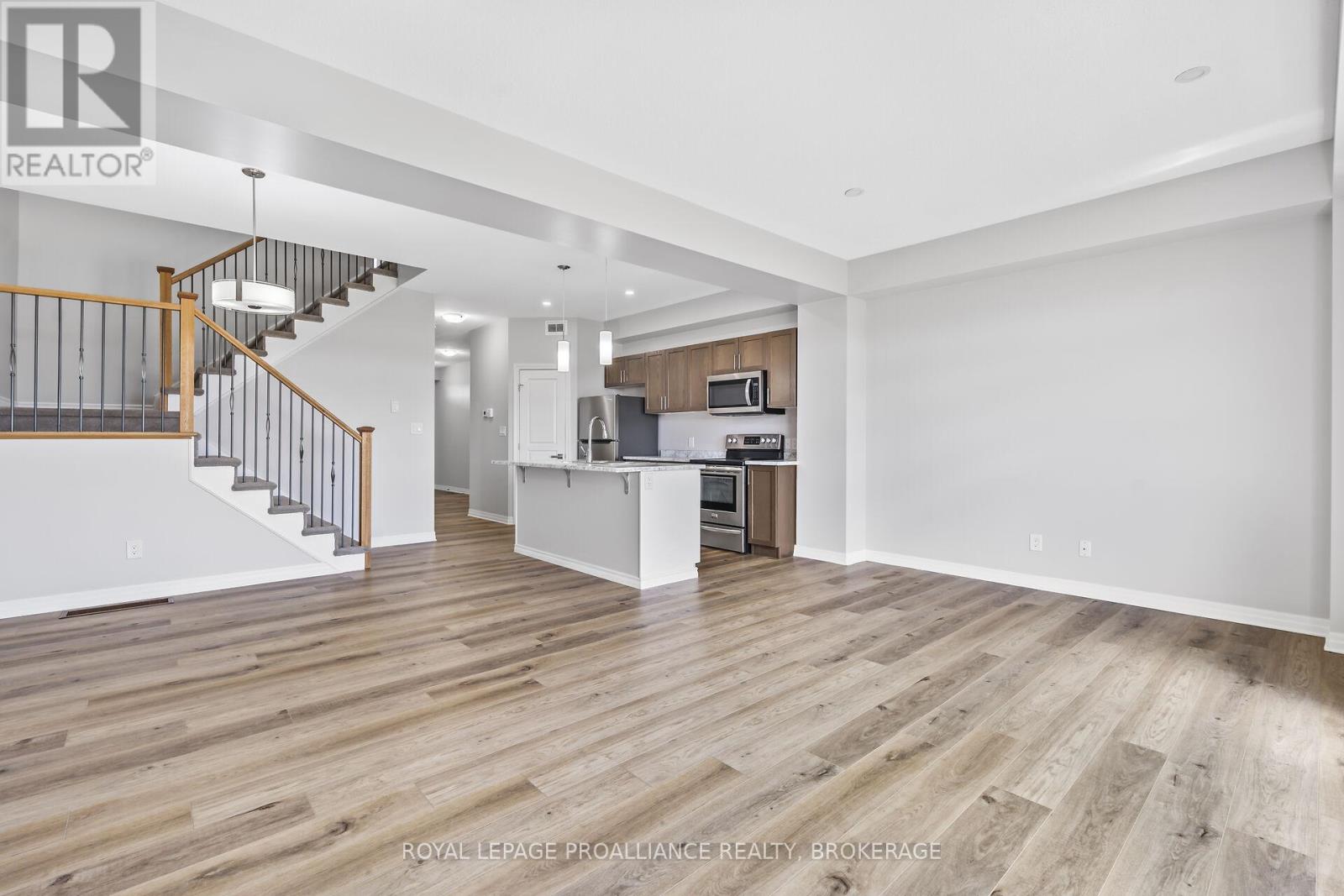308 Holden Street, Kingston, Ontario  K7P 0M3 - Photo 11 - X12181165