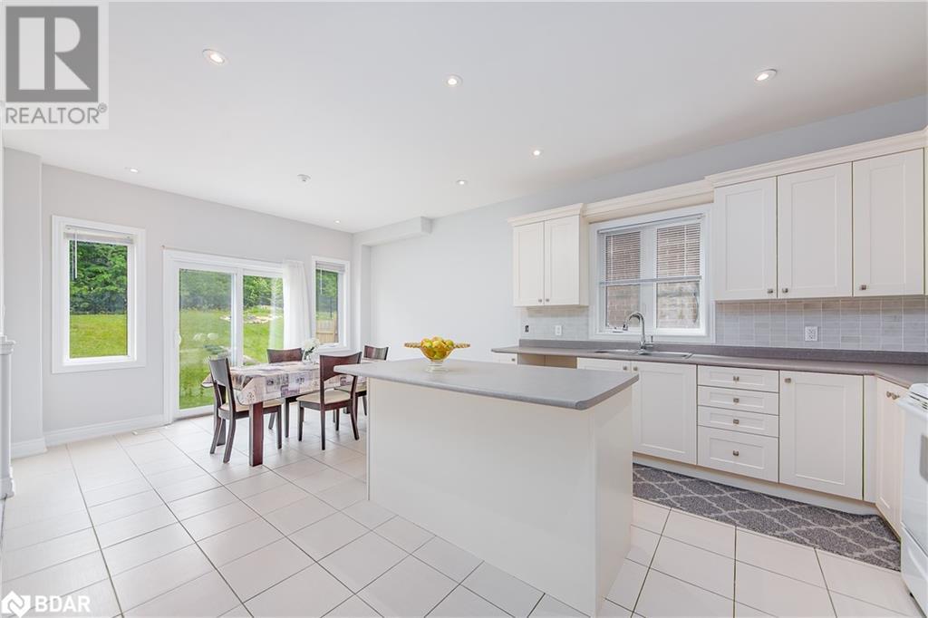 2987 Stoneridge Blvd Boulevard, Orillia, Ontario  L3V 8J5 - Photo 4 - 40734752