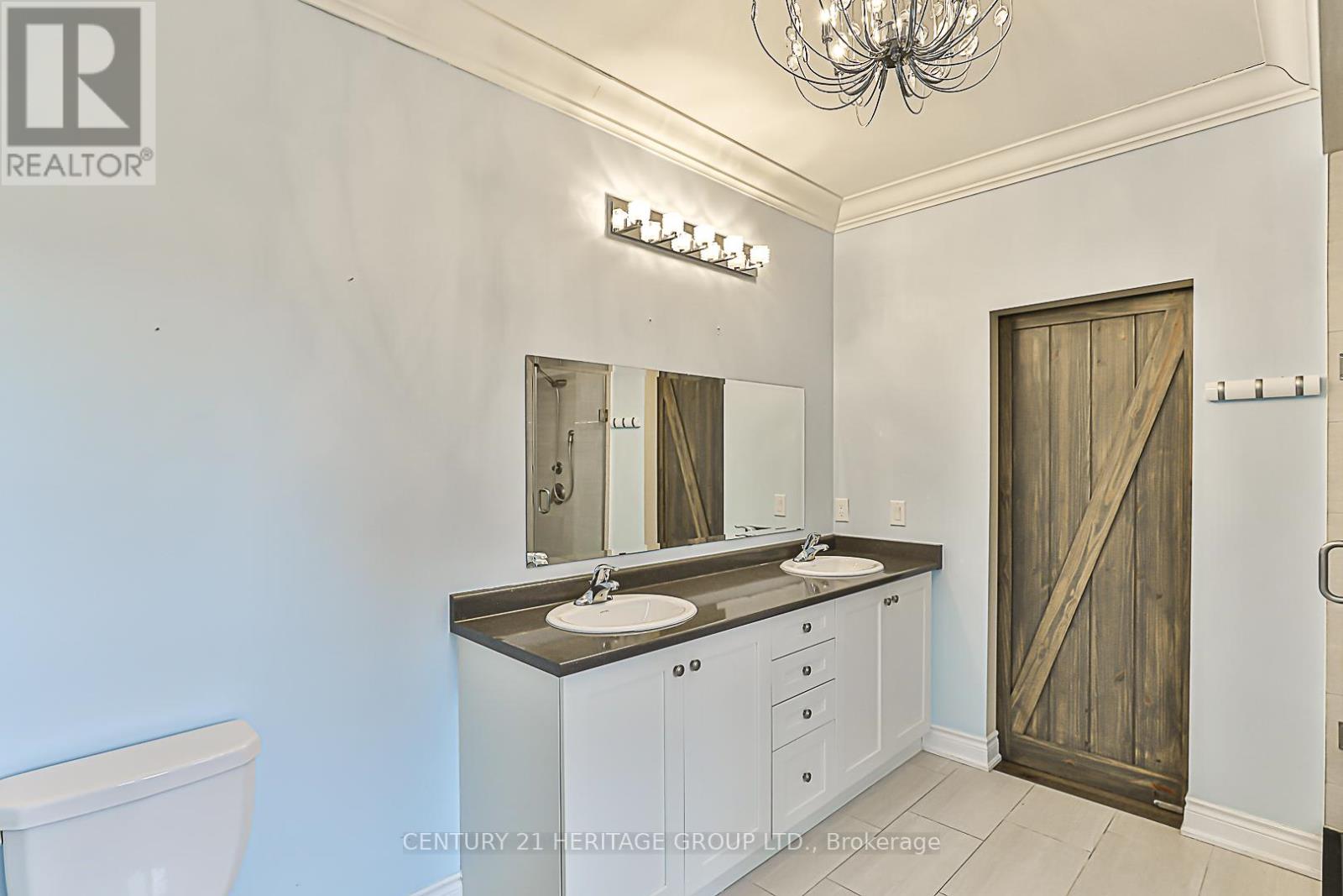 2 Roy Harper Avenue, Aurora, Ontario  L4G 0V4 - Photo 25 - N12180943