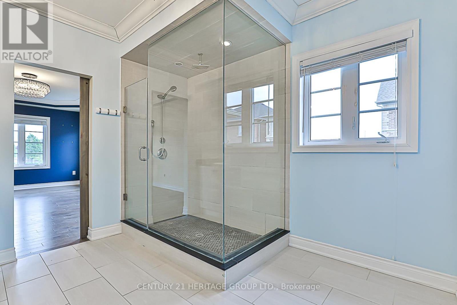2 Roy Harper Avenue, Aurora, Ontario  L4G 0V4 - Photo 27 - N12180943