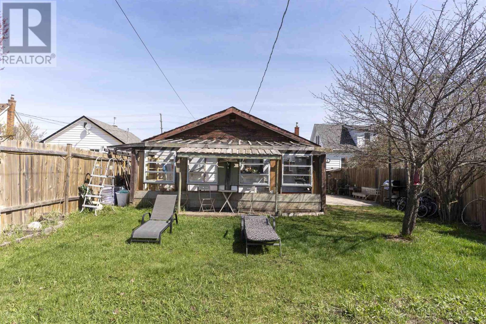 396 Mary St E, Thunder Bay, Ontario  P7E 4J9 - Photo 39 - TB251278