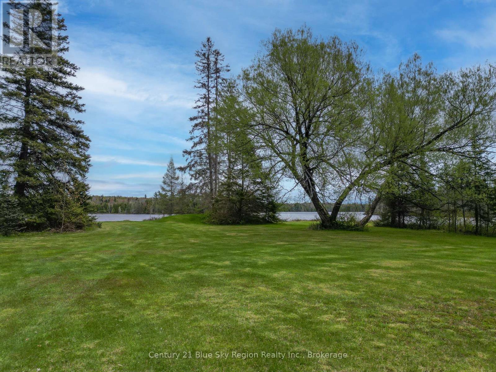 54 Chadbourne Drive, North Bay, Ontario  P1B 8G2 - Photo 13 - X12181180