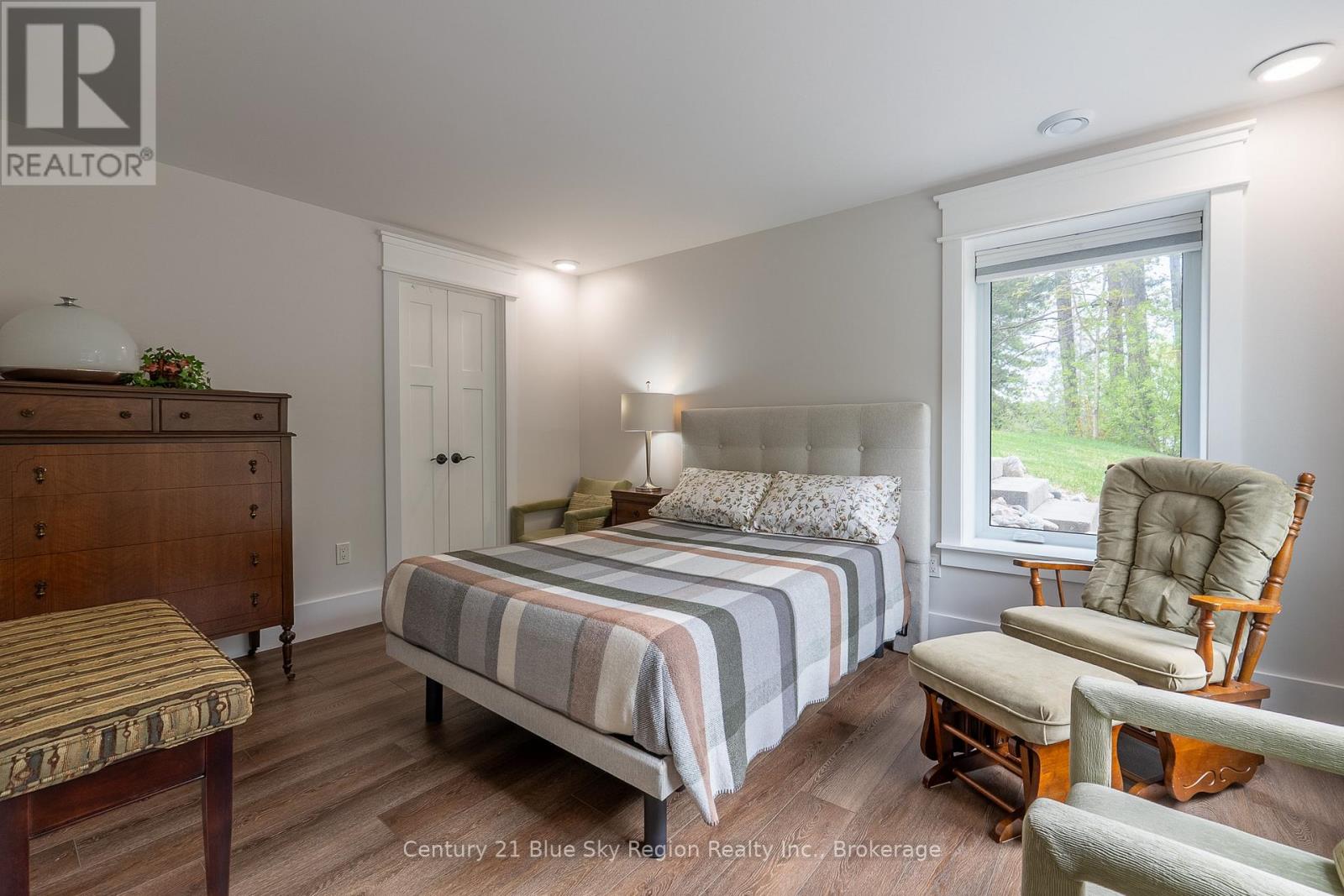 54 Chadbourne Drive, North Bay, Ontario  P1B 8G2 - Photo 44 - X12181180