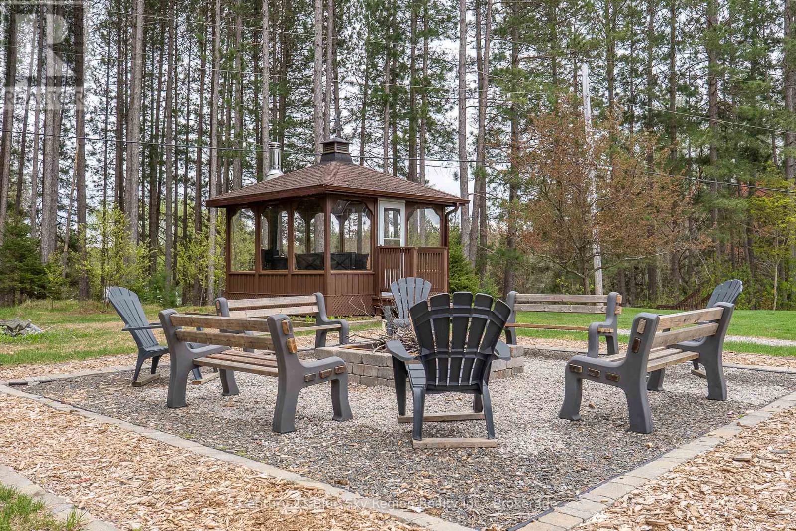 54 Chadbourne Drive, North Bay, Ontario  P1B 8G2 - Photo 7 - X12181180
