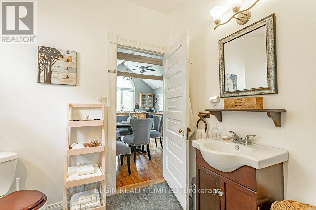 81 Hemlock Street, St. Thomas, Ontario  N5R 1X8 - Photo 15 - X12181201