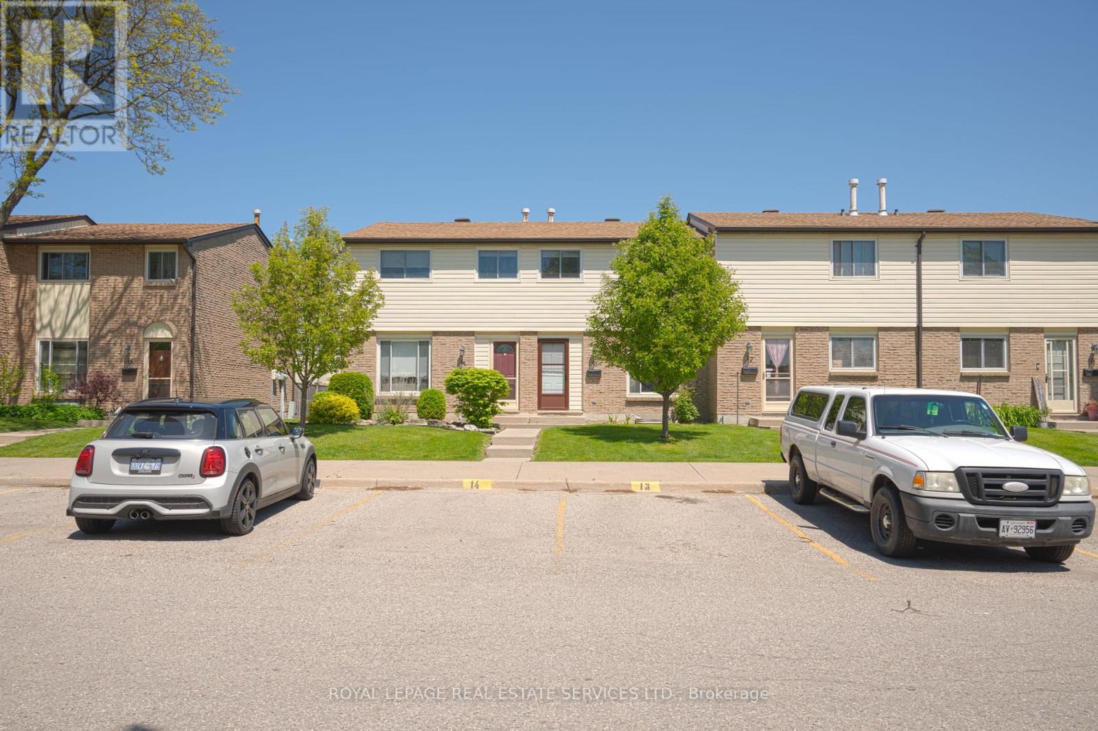 13 - 215 Trudeau Drive, Sarnia, Ontario  N7S 4T5 - Photo 1 - X12180015