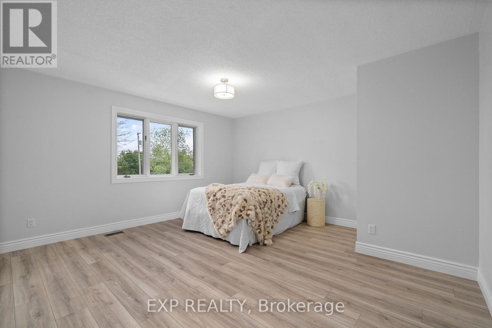 737 County Rd 18, Prince Edward County, Ontario  K0K 1P0 - Photo 24 - X12181239