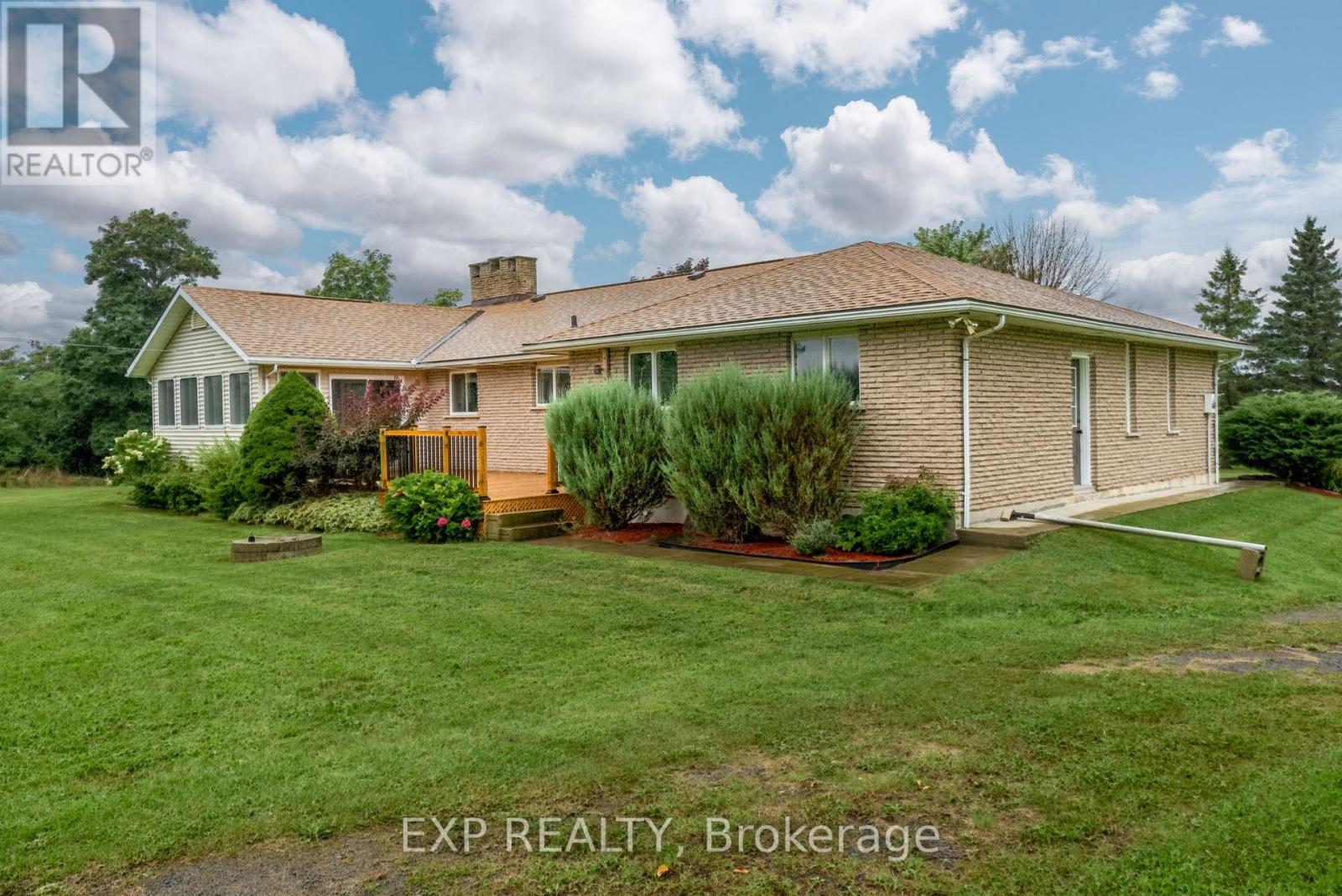 737 County Rd 18, Prince Edward County, Ontario  K0K 1P0 - Photo 37 - X12181239