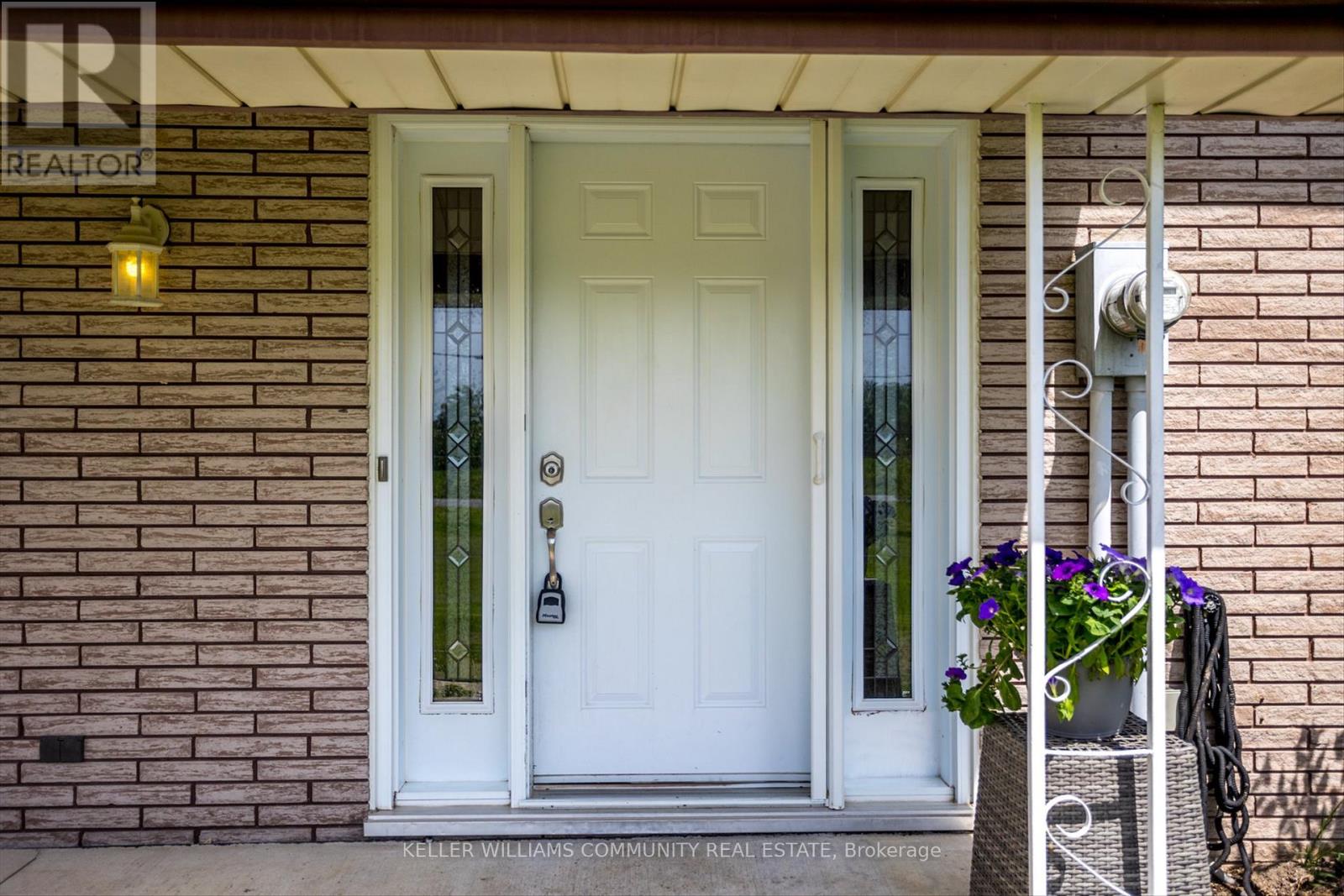 1634 Hayes Line, R.r. #2, Kawartha Lakes, Ontario  L0A 1C0 - Photo 8 - X12181322