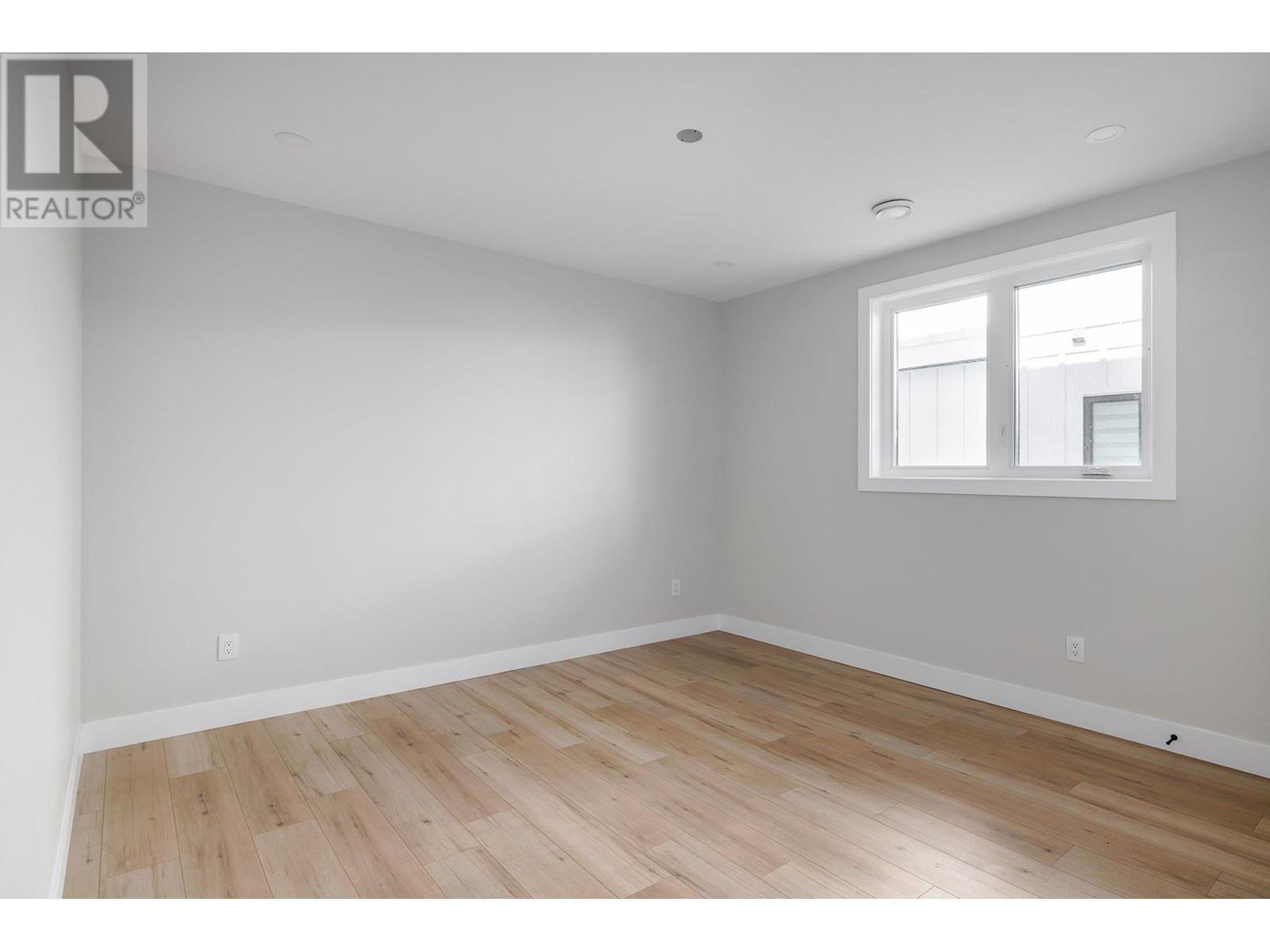 2250 Lavetta Drive Kelowna Photo 41