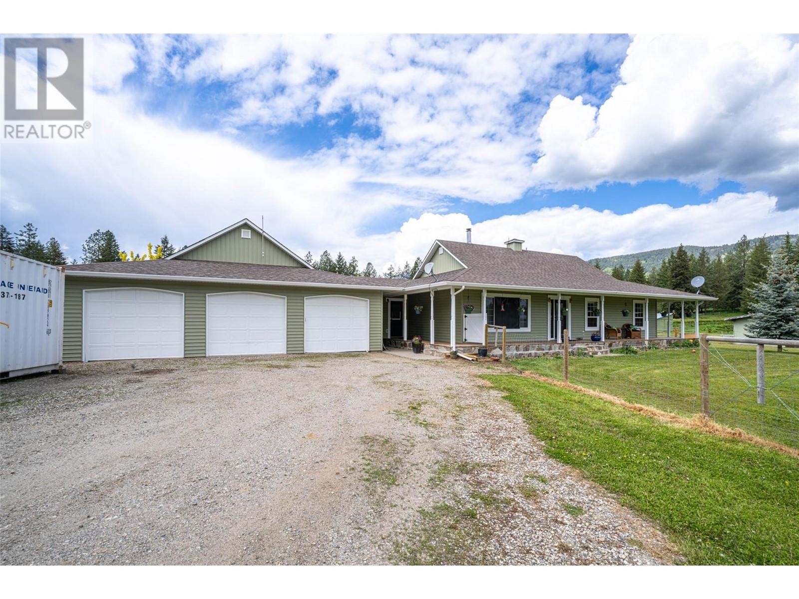 4858 Salmon River Road, Spallumcheen, British Columbia  V0E 1B4 - Photo 59 - 10347783